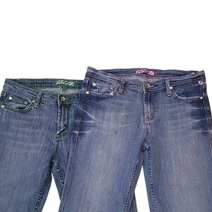 Lot of 2 Vigoss Jeans Womens 11/12 Capri Blue Denim Green/Pink Stitch Cropped